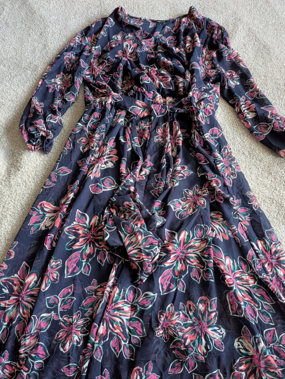 🌼B2G1🌼 New Look Navy Floral Midi Dress with Pink & Teal Accents